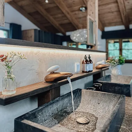 Alpin Mit Privatem Whirlpool Und Sauna Bayrischzell