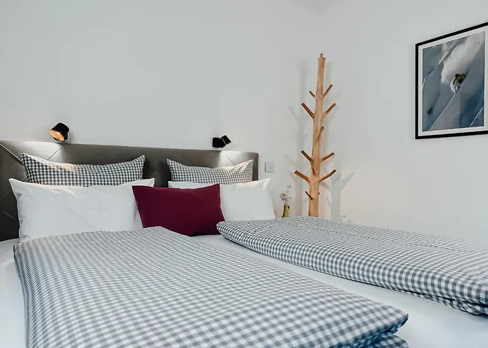 בקתה Alpin Mit Privatem Whirlpool Und Sauna באיירישצל